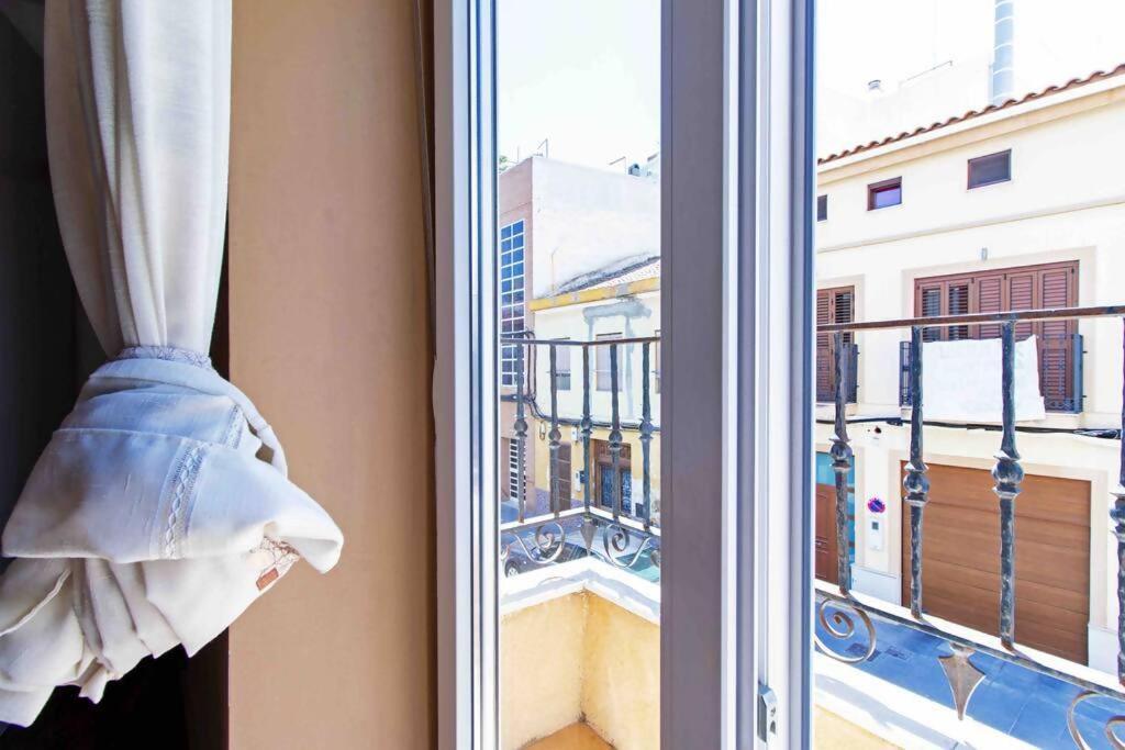 Апартаменты Acogedor Duplex Con Terraza Interior En La Playa Валенсия Экстерьер фото